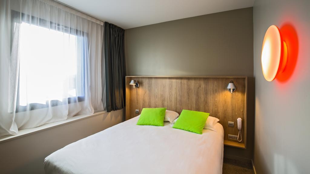 Campanile Rennes Centre - Gare Hotel Room photo